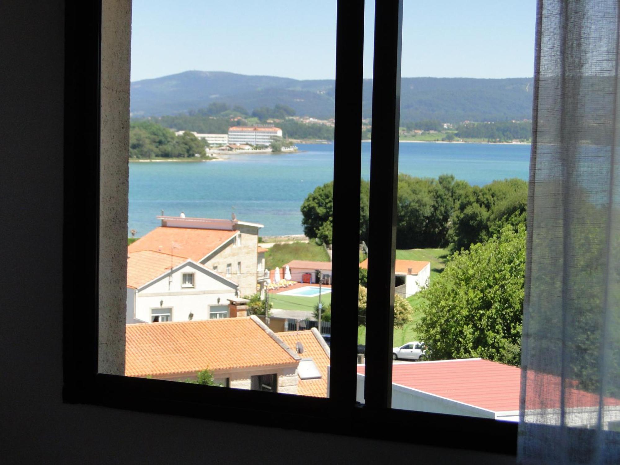 Apartamentos Blanco O Grove Buitenkant foto